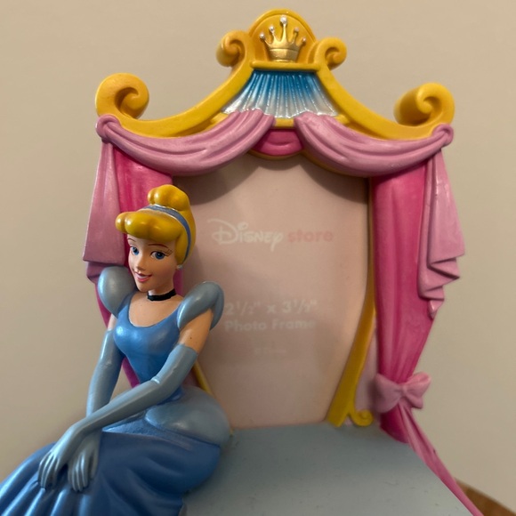 Disney Vintage Cinderella 2.5x3.5 Picture Photo Frame Princess Bedroom Decor - Picture 2 of 6